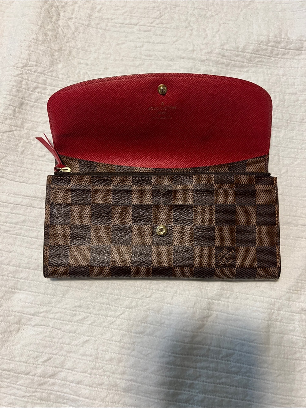 Louis Vuitton Brown Damier Wallet with Red snap close and Interior - Picture 4 of 8